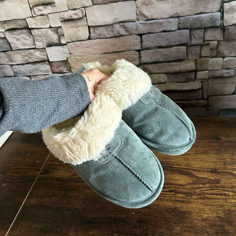 Bearpaw House Slippers Women’s Size 8